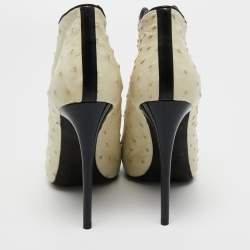 Tom Ford Cream/Black Ostrich Leather Booties Size 39