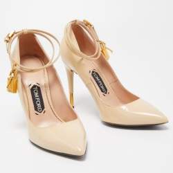 Pre Owned Tom Ford Cream Patent Leather Padlock Ankle Strap Pumps Size 38.5