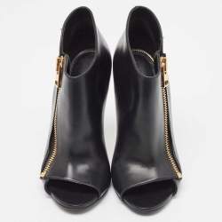 Tom Ford Black Leather Zip Up Ankle Boots Size 38.5