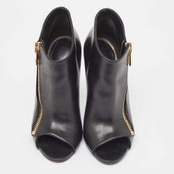 Tom Ford Black Leather Ankle Boots Size 37
