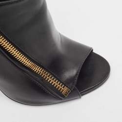 Tom Ford Black Leather Ankle Boots Size 37