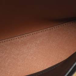 مملوكة مسبقًا Tory Burch Robinson Small Black Leather Satchel