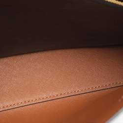 مملوكة مسبقًا Tory Burch Robinson Small Black Leather Satchel