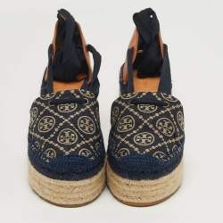 مملوكة مسبقًا Tory Burch Size 38 Navy Blue/Beige T Monogram Canvas Espadrille Wedge Sandals