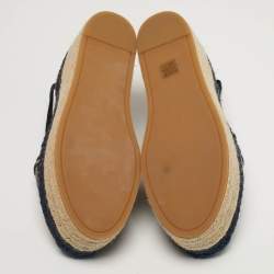 مملوكة مسبقًا Tory Burch Size 38 Navy Blue/Beige T Monogram Canvas Espadrille Wedge Sandals