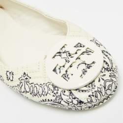 مملوكة مسبقًا Tory Burch Minnie Size 39 Cream/Black Quilted Leather Ballet Flats