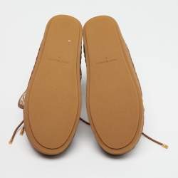 Pre Owned حذاء ثلجي من توري برش جلد ونسيج جيكارد بني/بيج بنقشة حرف T مقاس 41 