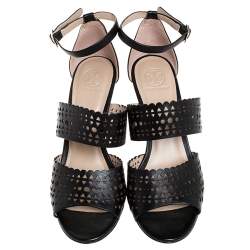 مملوكة مسبقًا Tory Burch Black Cutout Leather Perf Gladiator Wedge Ankle Strap Sandals Size 39
