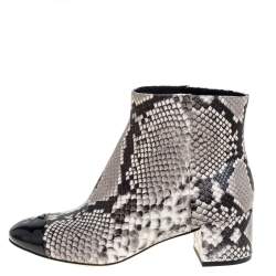 مملوكة مسبقًا Tory Burch Black/White Python Embossed Leather Shelby Ankle Boots Size 38.5