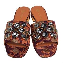 مملوكة مسبقًا Tory Burch Brown Fabric Crystal Embellished Martine Slide Sandals Size 38.5