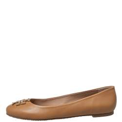 Pre Owned حذاء باليرينا فلات توري برش جلد بني مقاس 39