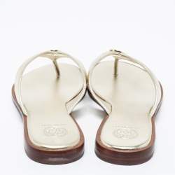 مملوكة مسبقًا Tory Burch Metallic Gold  Leather Benton Thong Flat Sandals Size 38