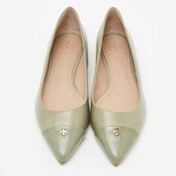 Pre Owned حذاء باليرينا فلات توري برش كينت جلد أخضر فاتح مقدمة مدببة مقاس 38.5 