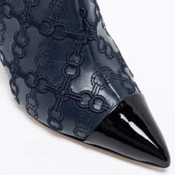 Pre Owned حذاء بوت كاحل توري برش بينيلوبي جلد أسود/أزرق كحلي مطرز وصلات مقدمة مدببة مقاس 36