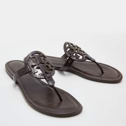 Pre Owned Tory Burch Dark Brown Croc Embossed Leather Logo Miller Thong Flats Size 40.5