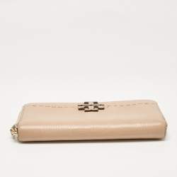 Pre Owned Tory Burch Beige Leather McGraw Zip Continental Wallet