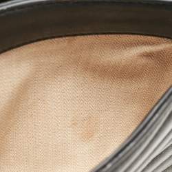 Pre Owned Tory Burch Black Chevron Leather Kira Top Handle Bag