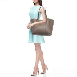 Pre Owned Tory Burch Grey Leather Perry Triple Compartment Tote