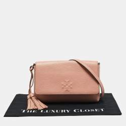 Pre Owned Tory Burch Salmon Pink Leather Thea Fap Crossbody Bag