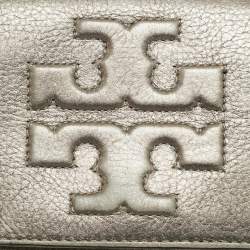 Pre Owned Tory Burch Metallic Grey Leather Logo Embossed Flap Clutch Bag