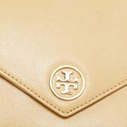 Pre Owned Tory Burch Cream Patent Leather Robinson Envelope Wristlet Clutch