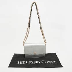 Pre Owned Tory Burch Silver Saffiano Leather Robinson Flap Shoulder Bag