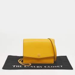 مملوكة مسبقًا حقيبة كتف توري برش روبنسون جلد أصفر قابلة للتحويل