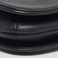 مملوكة مسبقًا حقيبة كروس توري برش بريتن صغيرة جلد أسود