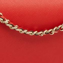 مملوكة مسبقًا حقيبة كتف توري برش روبنسون جلد أحمر قابلة للتحويل