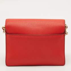 مملوكة مسبقًا حقيبة كتف توري برش روبنسون جلد أحمر قابلة للتحويل