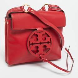 Pre Owned حقيبة كروس توري برش ميلر جلد أحمر بشعار بقلاّب