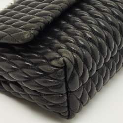 مملوكة مسبقًا حقيبة كتف توري برش كيرا صغيرة قش كروشيه بيج