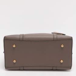 مملوكة مسبقًا حقيبة يد توري برش بيري جلد بني صغيرة