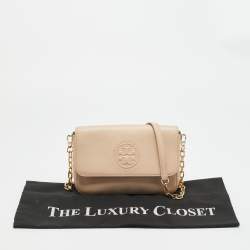 Pre Owned حقيبة كتف توري برش بومب صغيرة جلدية بيج