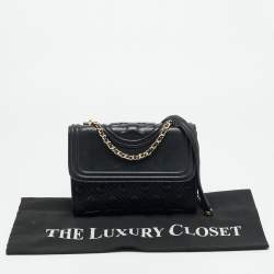 مملوكة مسبقًا حقيبة كتف توري برش فليمنغ جلد أسود صغيرة