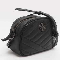 مملوكة مسبقًا Tory Burch Kira Small Black Chevron Leather Crossbody Bag