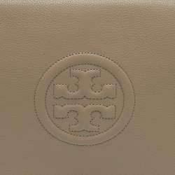 مملوكة مسبقًا حقيبة كلتش محولة جلد بيج توري بورش بومبي