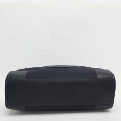 مملوكة مسبقًا حقيبة يد توري برش إيلا كبيرة جلد ونيلون زرقاء داكنة