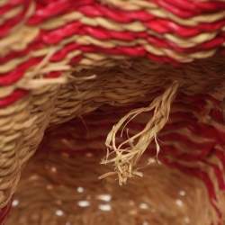 Pre Owned حقيبة كروس توري برش ميلير سيور خوص وجلد أسود/ بيج بقلاب