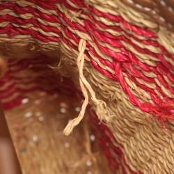 Pre Owned حقيبة كروس توري برش ميلير سيور خوص وجلد أسود/ بيج بقلاب