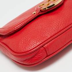 مملوكة مسبقًا حقيبة كروس توري برش أماندا جلد وردي صغيرة