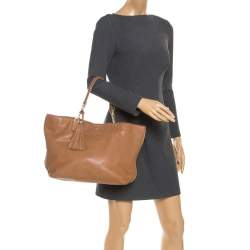 مملوكة مسبقًا Tory Burch Tan Leather Shopper Tote 
