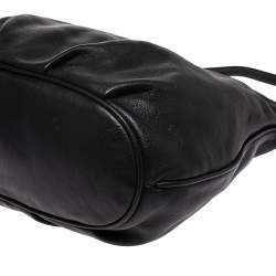 مملوكة مسبقًا Tory Burch Black Leather Thea Hobo