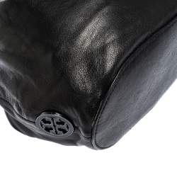 مملوكة مسبقًا حقيبة كروس توري برش أربطة جلد سوداء