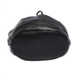 مملوكة مسبقًا حقيبة كروس توري برش أربطة جلد سوداء