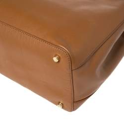 مملوكة مسبقًا Tory Burch Tan Leather Oversized Robinson Double Zip Tote