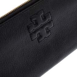 Pre Owned Tory Burch Black Leather Zip Around Wallet  