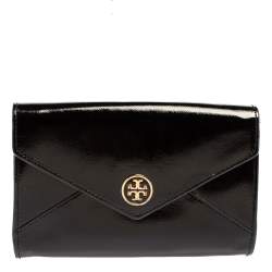 Tory Burch Black Patent Leather Robinson Envelope Clutch Tory Burch | TLC