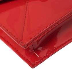 مملوكة مسبقًا Tory Burch Red Patent Leather Bow Wallet On Chain