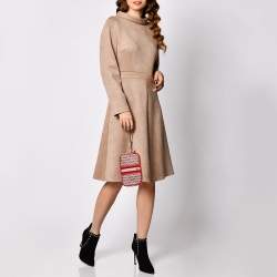 مملوكة مسبقًا حقيبة صغيرة توري برش جلد وكانفاس مقوى أحمر/بيج حمالة معصم